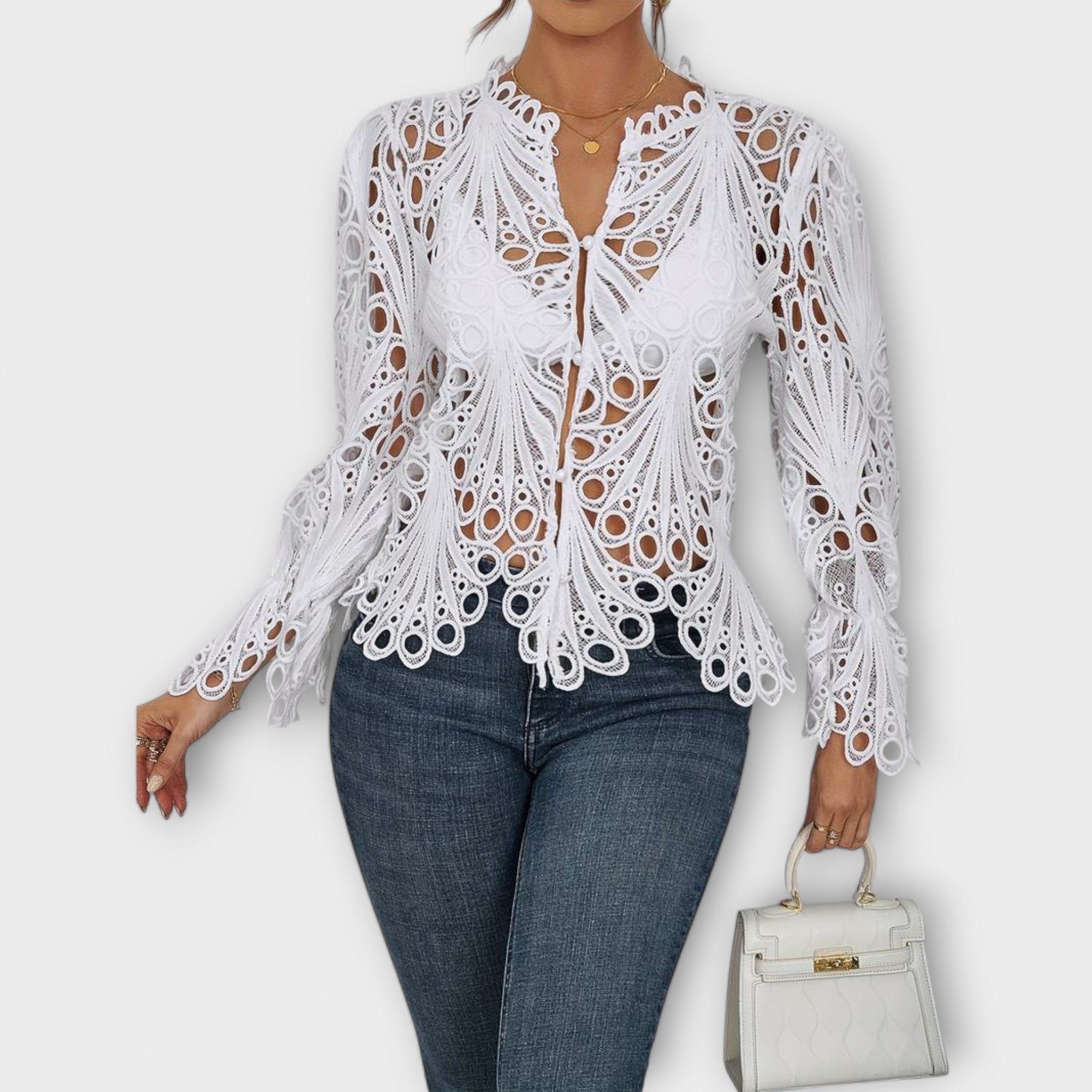 Malina – Elegantna Čipkasta Bluza