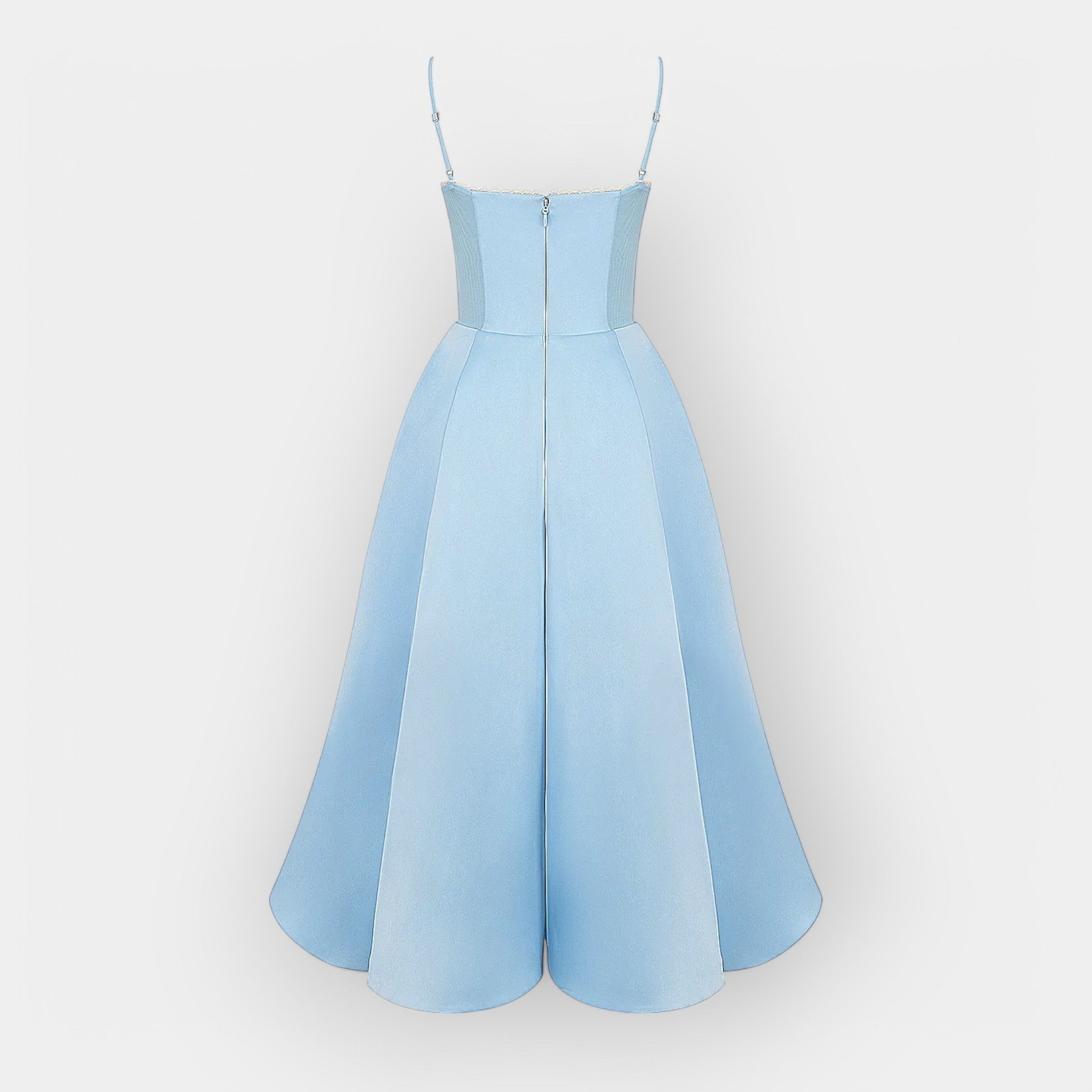 Elegantna Midi Haljina sa Stilskom Linijom